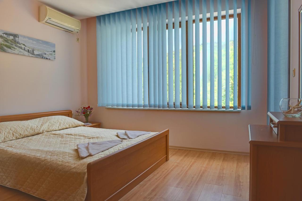 Messambria Beach Apartments Sveti Vlas Exterior foto